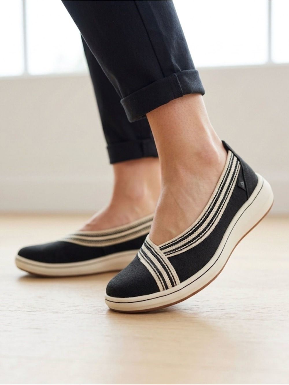 Clarks Cloudstepper Black Slip-On Canvas Loafers with Contrast Stripes
